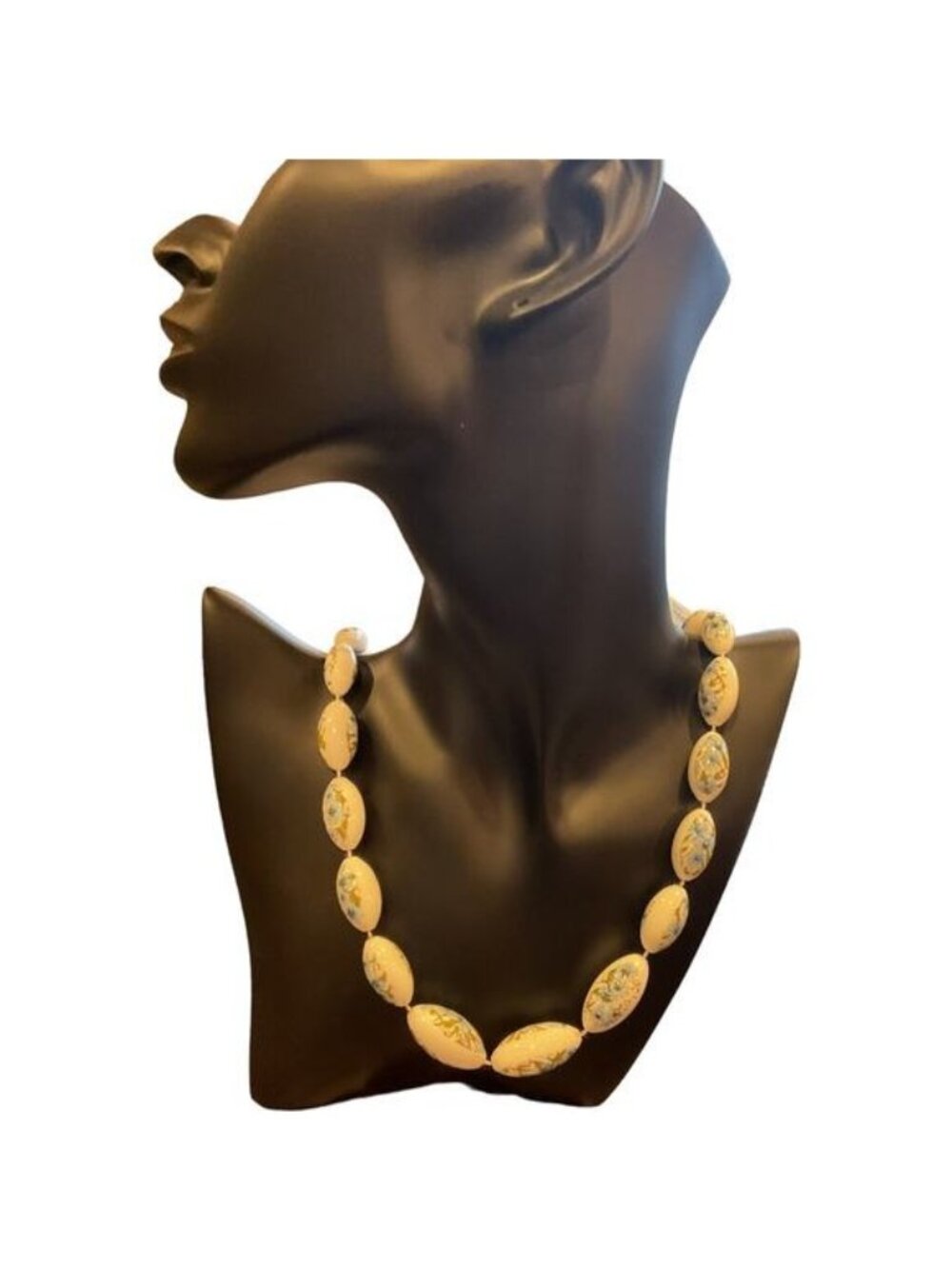 Vintage Chinoiserie Porcelain Bead Necklace Coquette Cottagecore Floral Cream